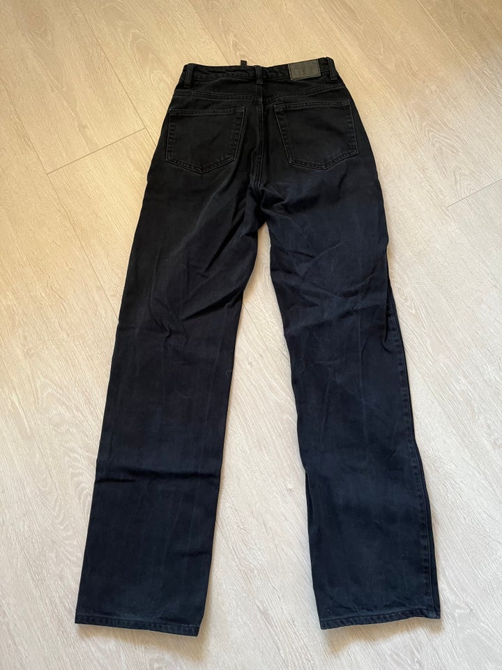 Jeans, Weekday ROWE, str. 25