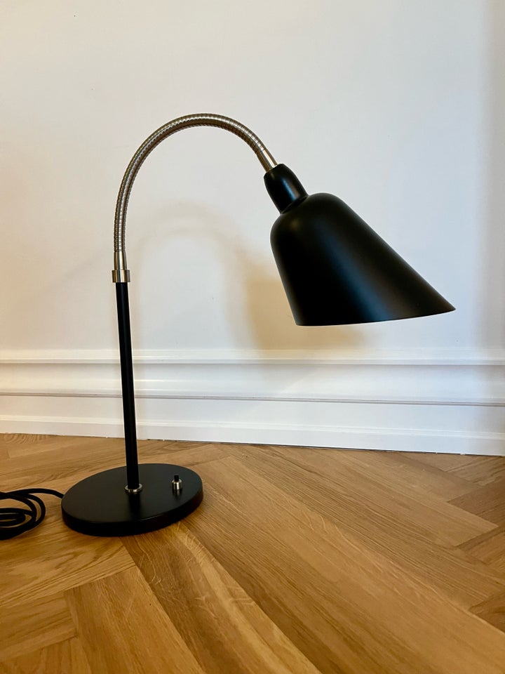 Arkitektlampe, Jacobsen Bellevue