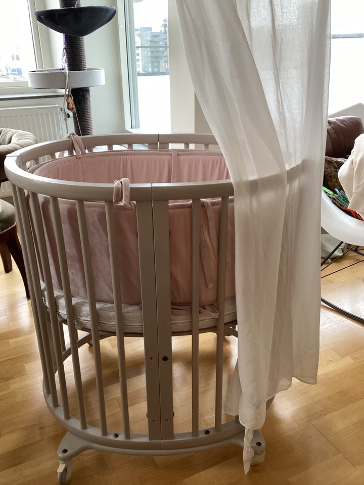 Babyseng, Stokke tremme seng