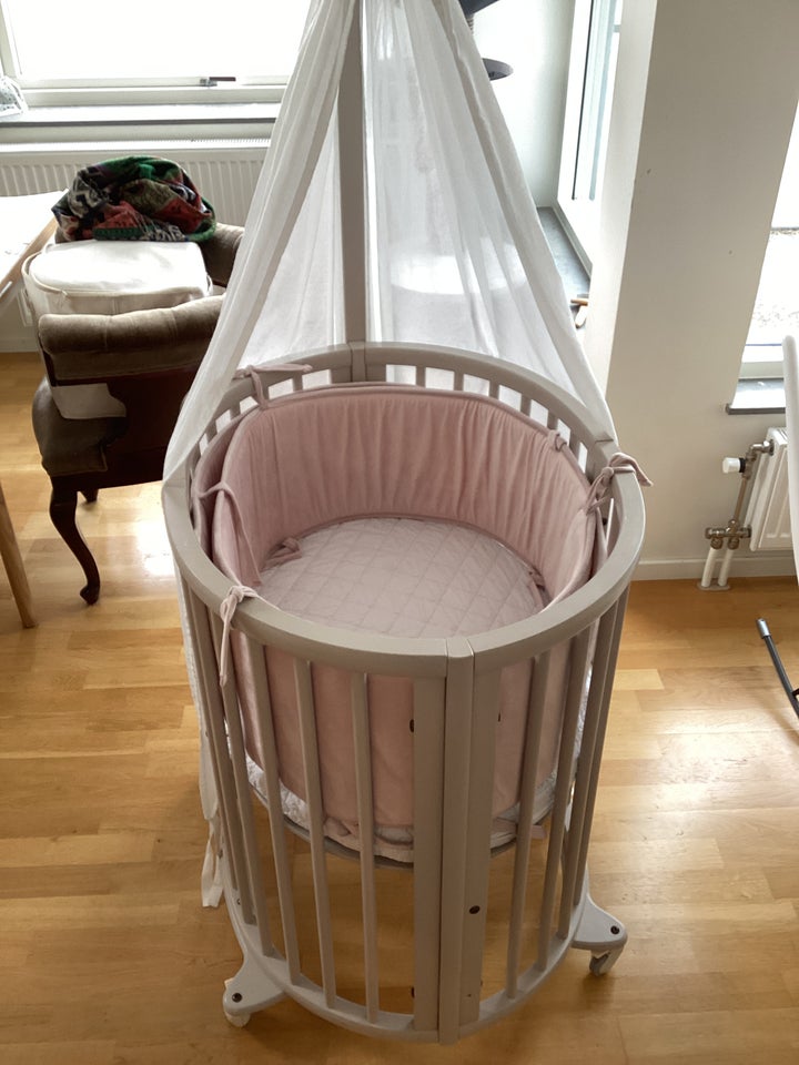 Babyseng, Stokke tremme seng