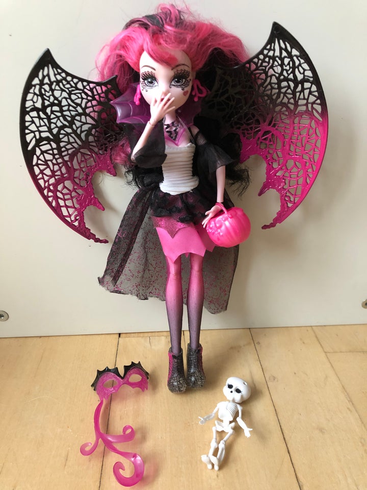 Andet, Monster High