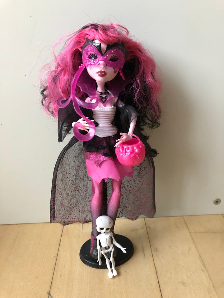 Andet, Monster High