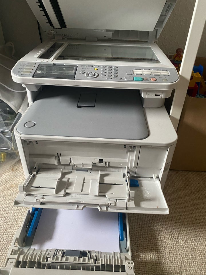 Laserprinter m farve OKI