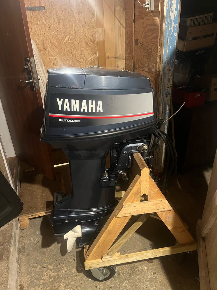 Yamaha påhængsmotor, 40 hk, benzin