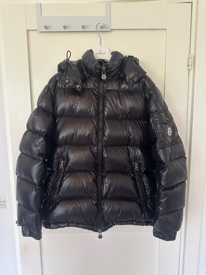 Dynejakke, str. XL, Moncler