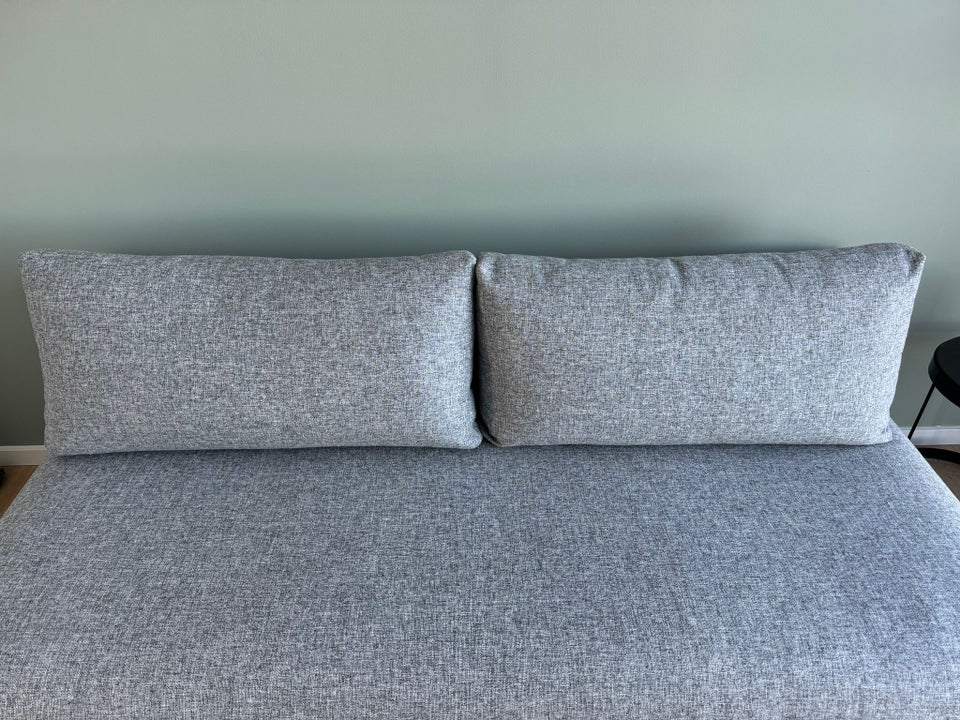 Sovesofa, Innovation Living , b: