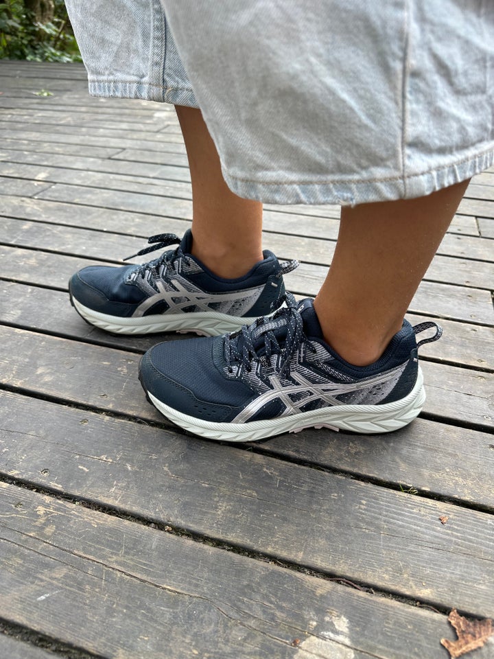 Sneakers, str. 40, Asics