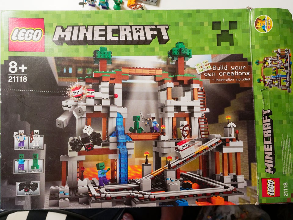 Lego Minecraft, 21118