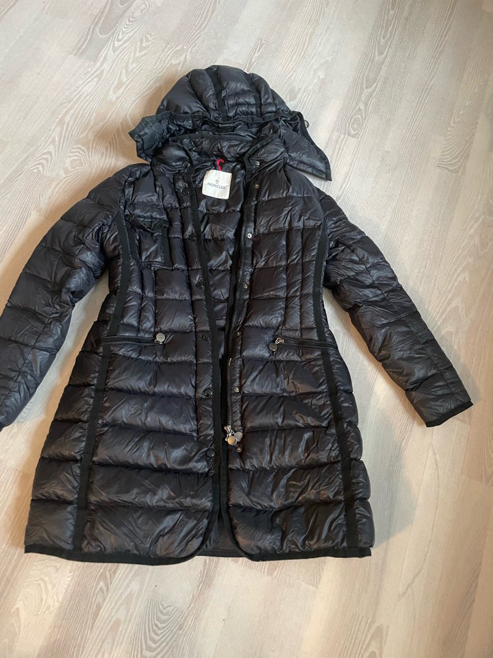 Dynejakke, str. 38, Moncler