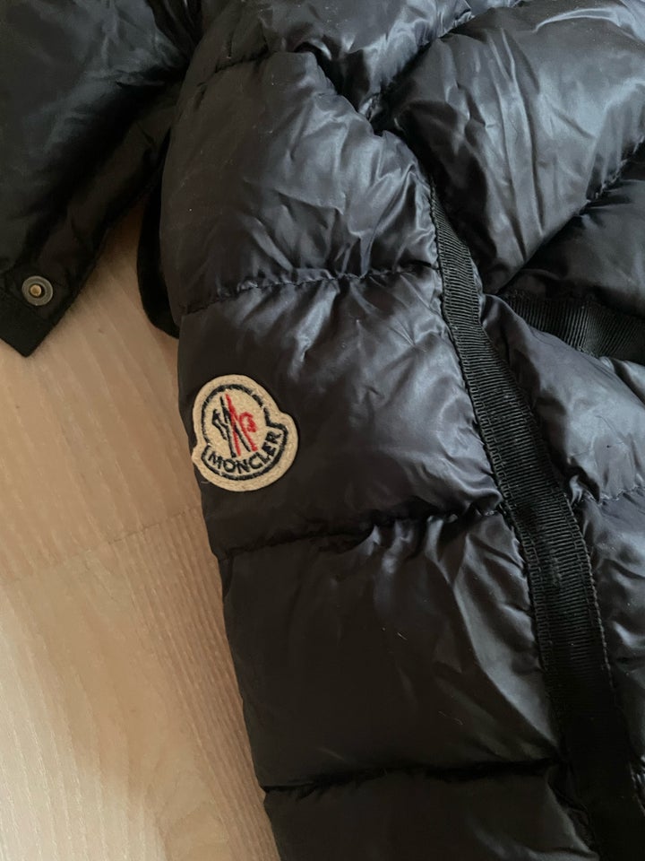 Dynejakke, str. 38, Moncler