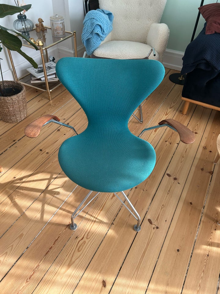 Arne Jacobsen, 3217