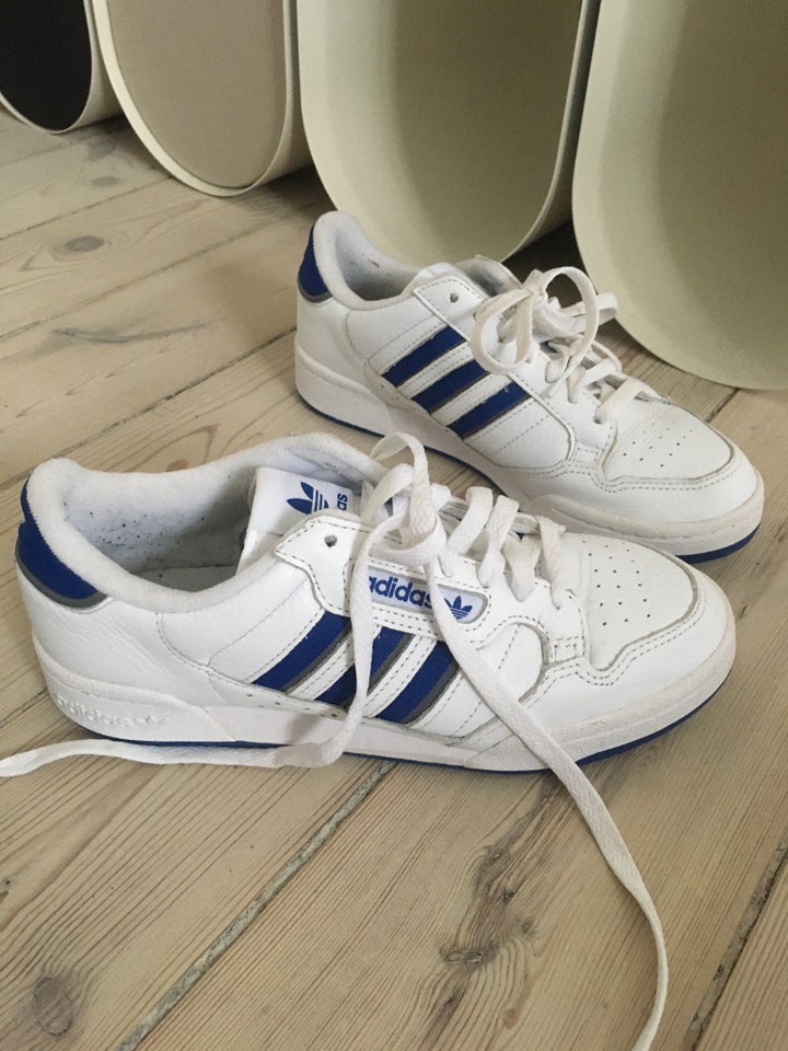 Sneakers, str. 40, Adidas