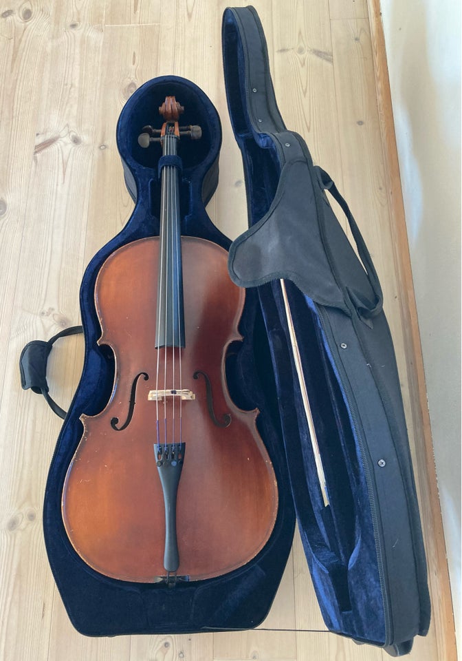 Cello str 7/8, Tonareli Model 100