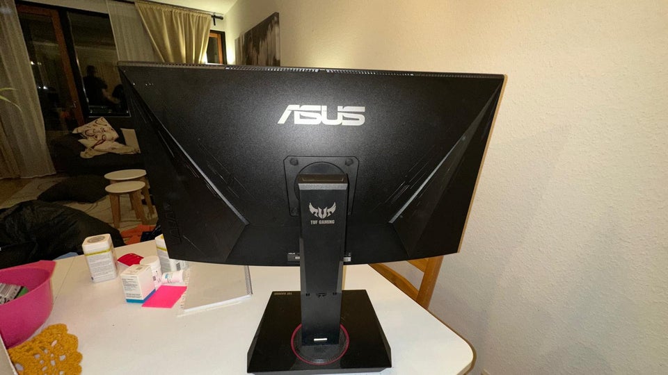 ASUS, VG32VQR, 32 tommer