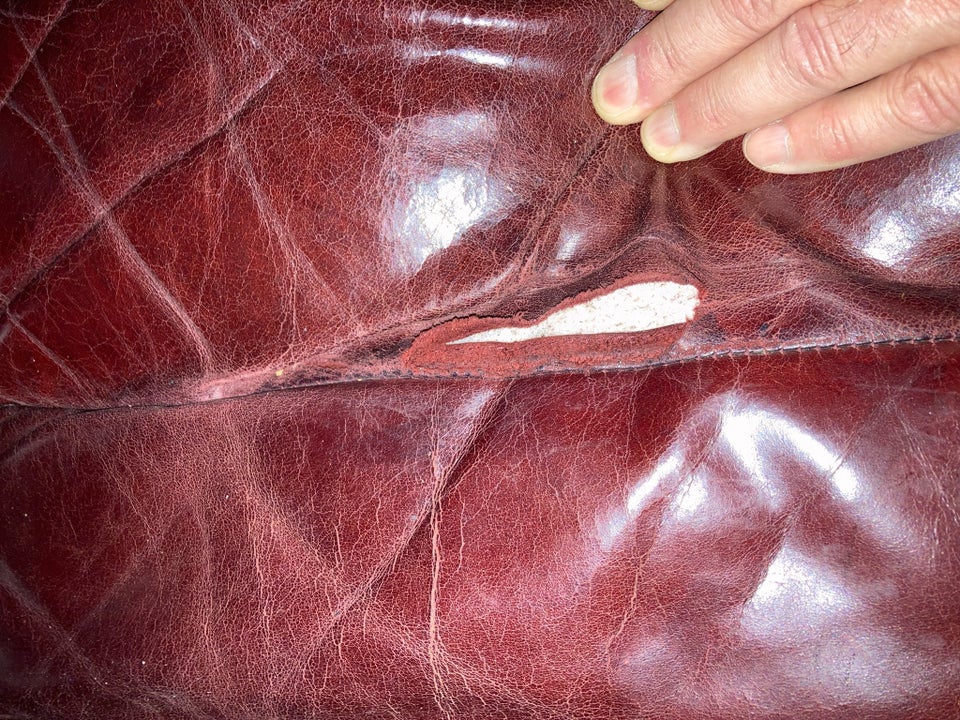 Sofa, Chesterfield