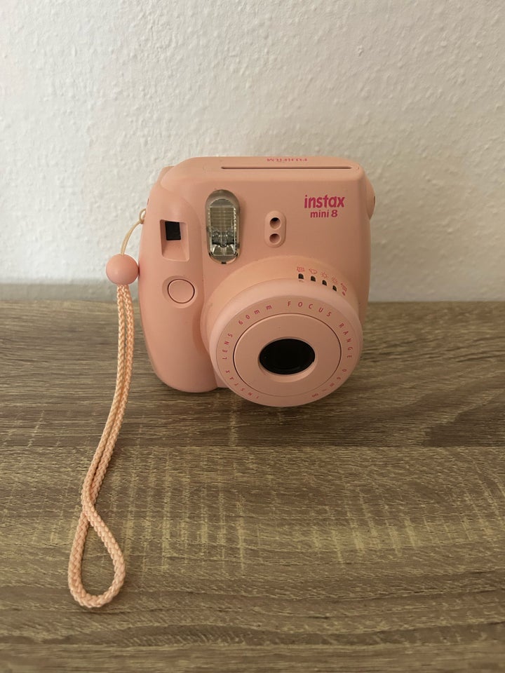 Andet, Instax mini 8, God