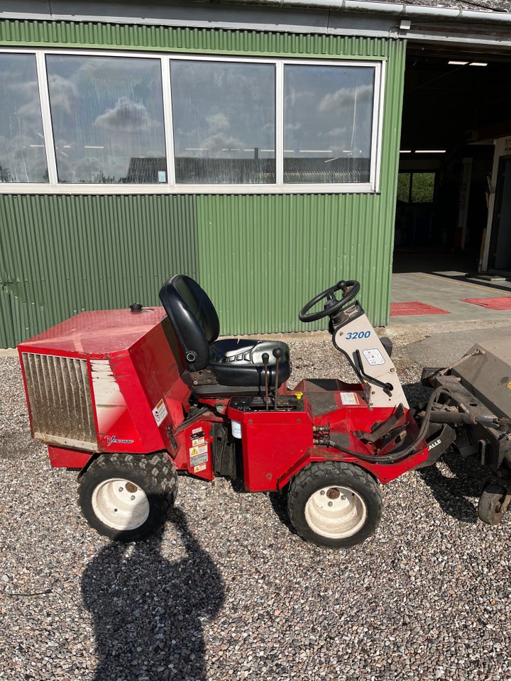 Havetraktor Ventrac 3200 25 hk