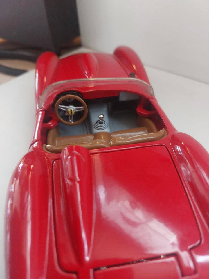 Modelbil, Hot wheels Ferrari 250