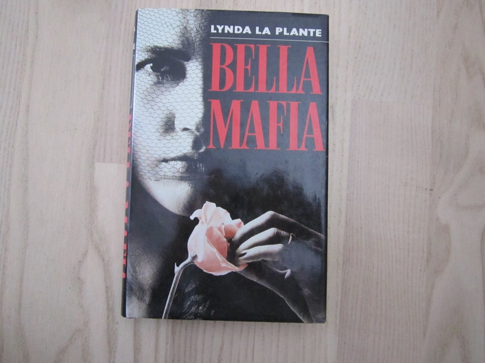 Bella Mafia, Lynda La Plante,