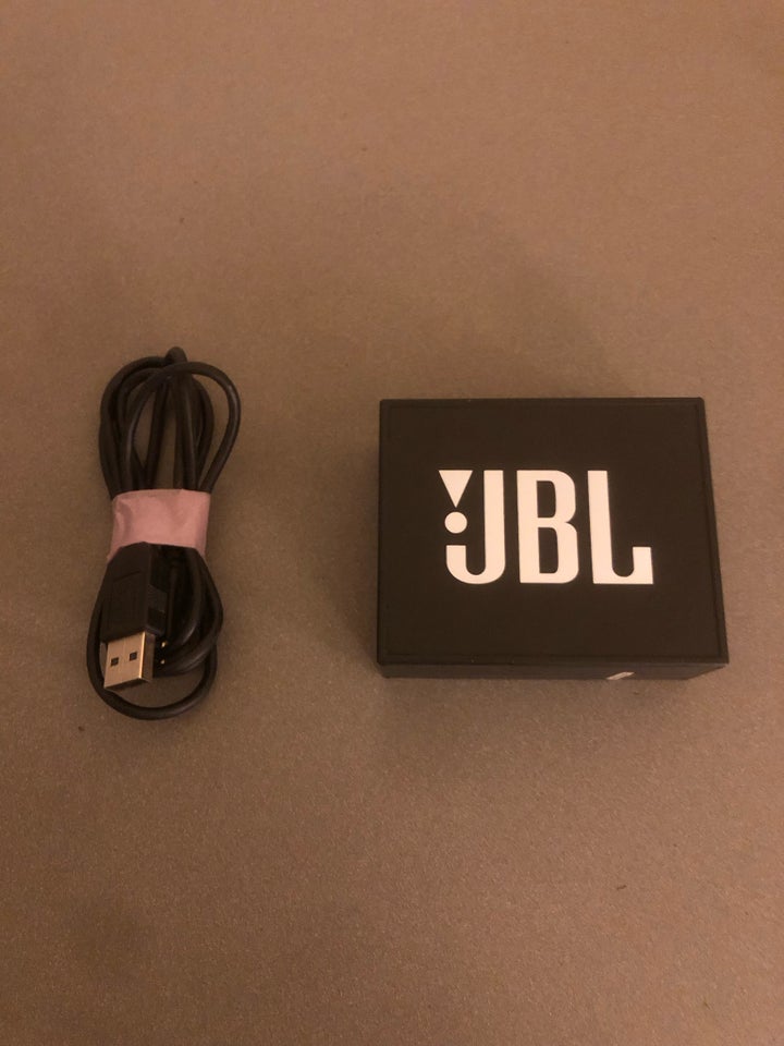 Højttaler, JBL, aktiv