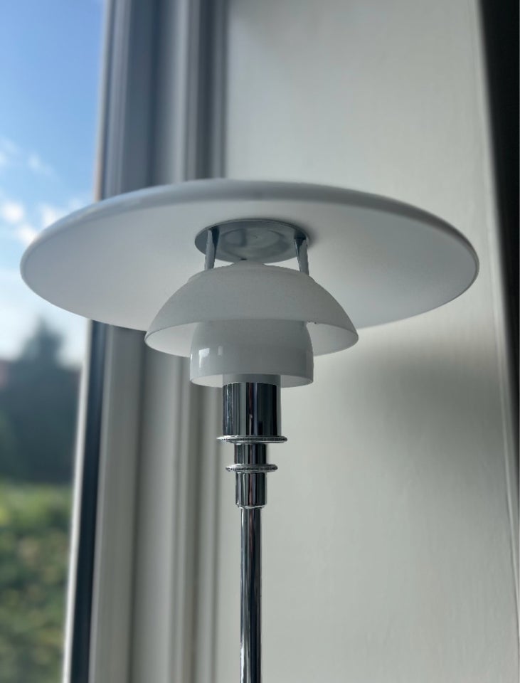 Arkitektlampe Poul Henningsen 3