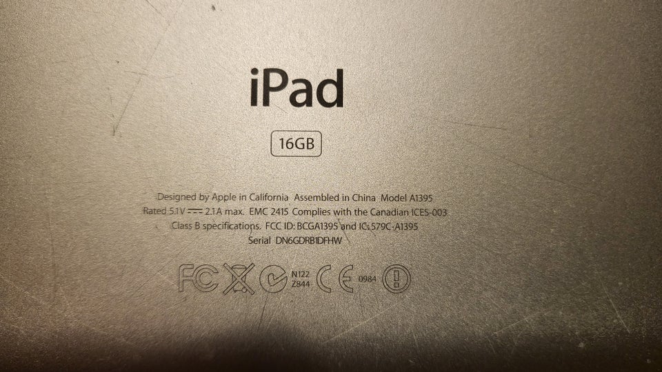 iPad 16 GB sort