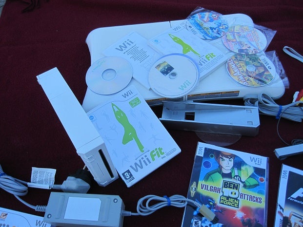 Nintendo Wii, Wii-sæt med spil 