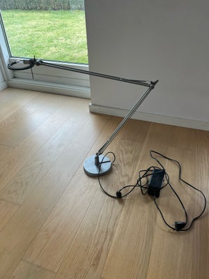 Skrivebordslampe Beanice