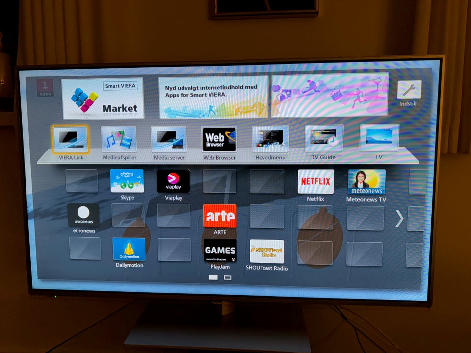 LCD, Panasonic, 42"