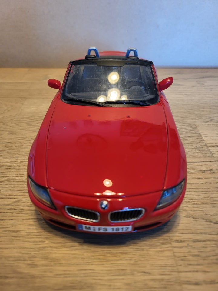 Modelbil, BMW Z4 Cabriolet, skala