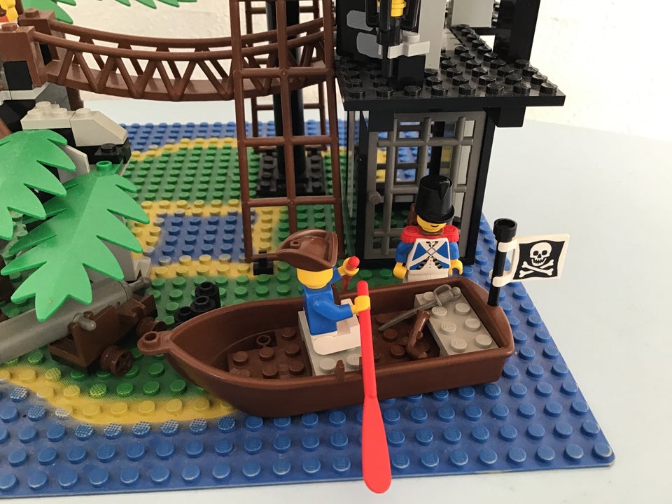 Lego Pirates, 6270