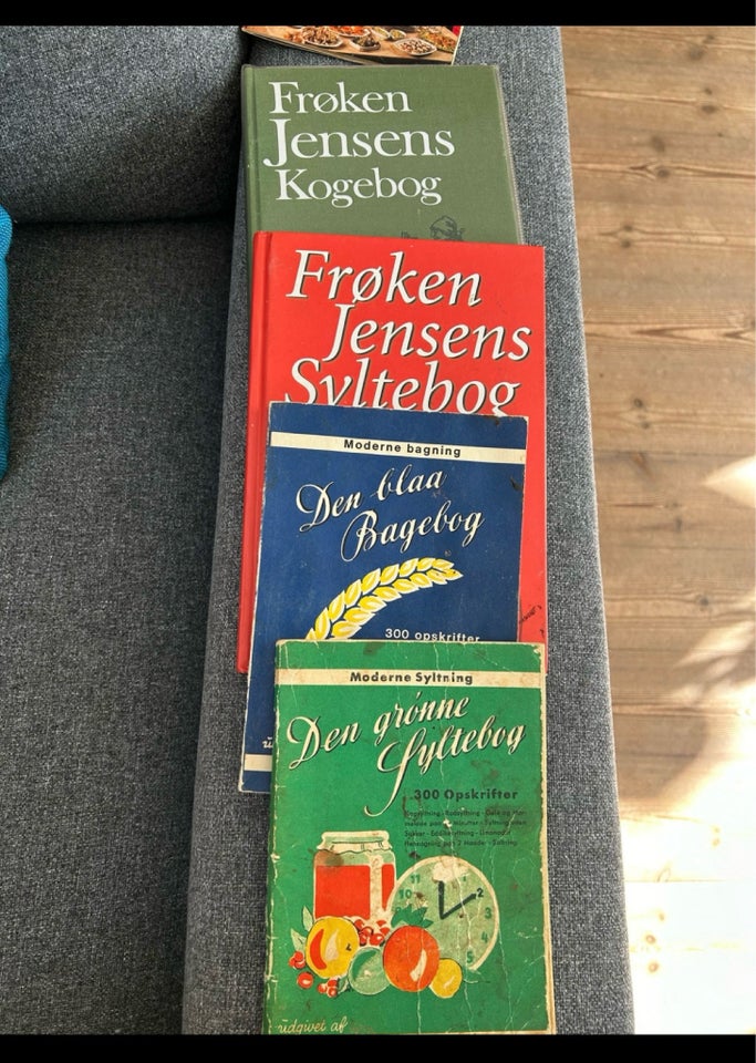 Frøken Jensen m.fl, Vintage