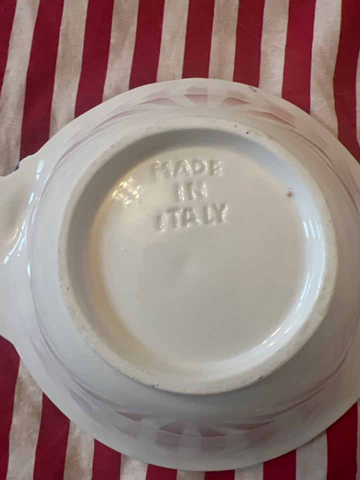 Porcelæn Vindrue skål Italien