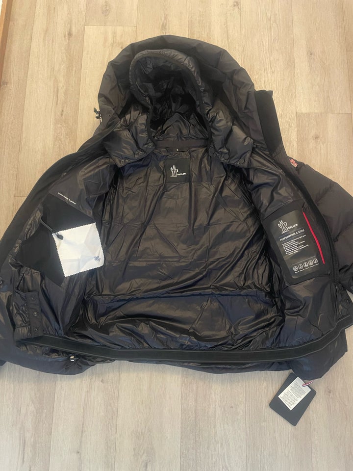 Jakke, str. M, Moncler