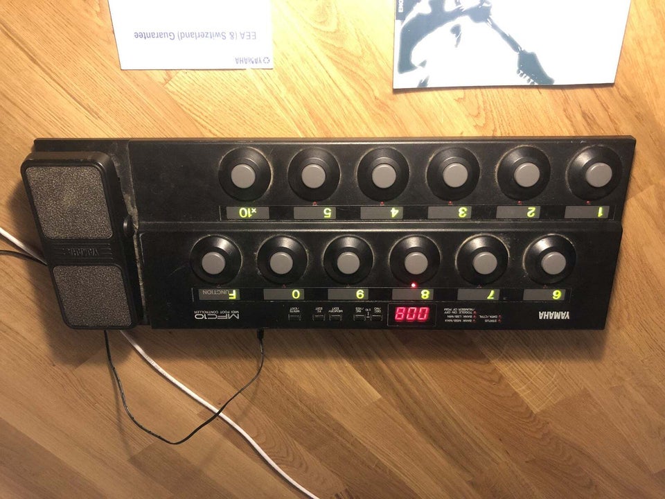 Midi Foot Controller, Yamaha MFC10