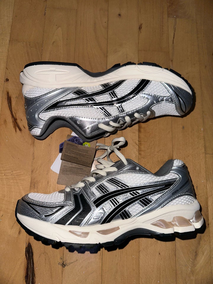 Sportssko, Asics , str. 42,5