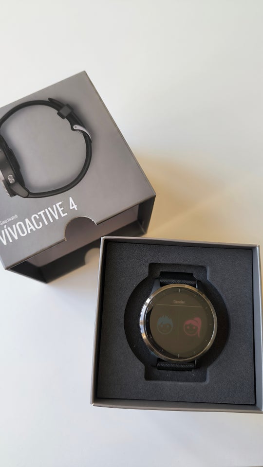 Løbeur Vivoactive 4 Garmin