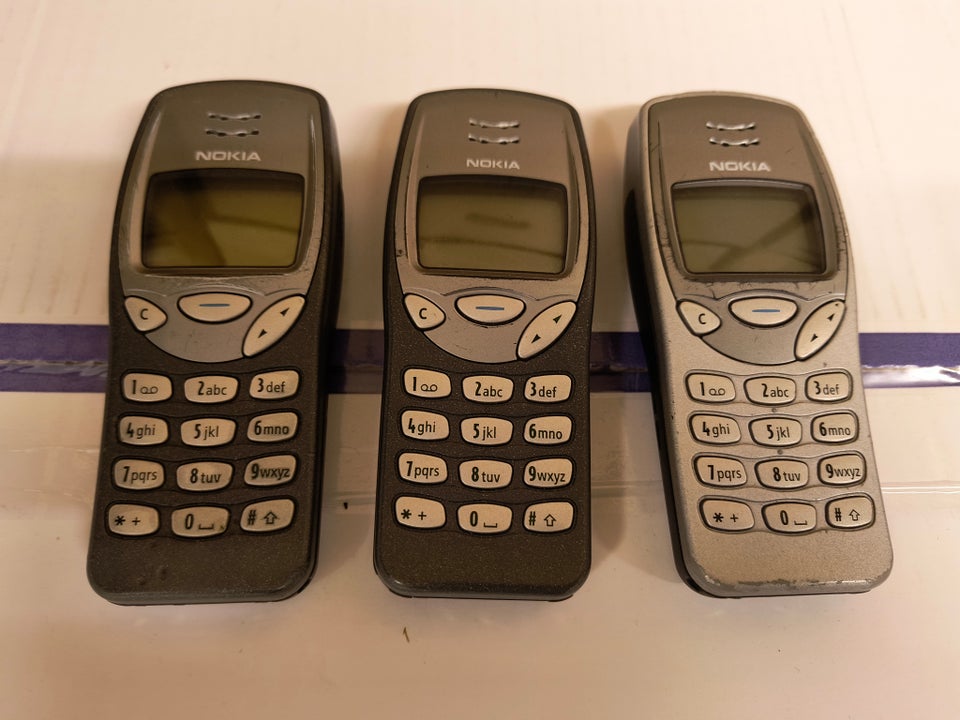 Nokia 3210