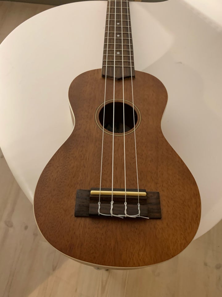 Ukulele , Diamond Head Du-250