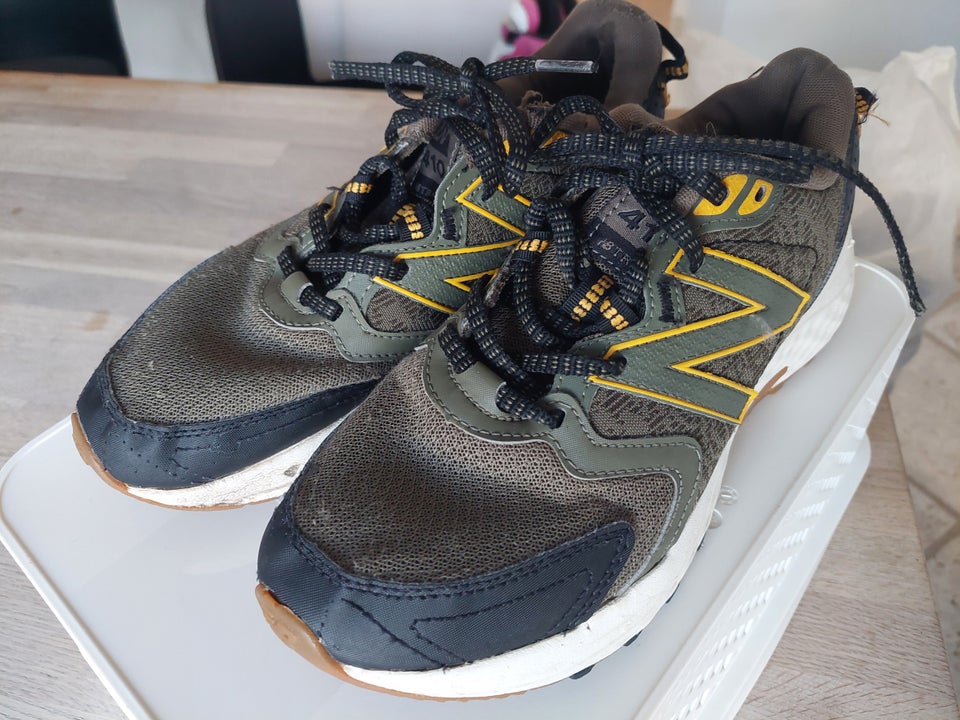 Sneakers, New balance, str. 40