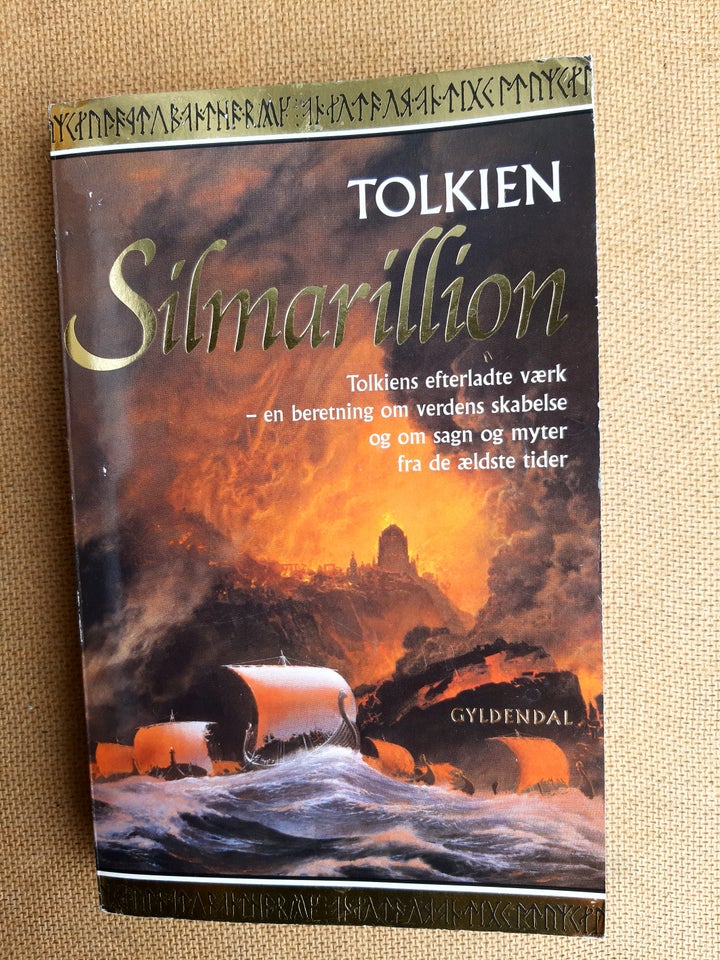 Silmarillon, Tolkien, genre: