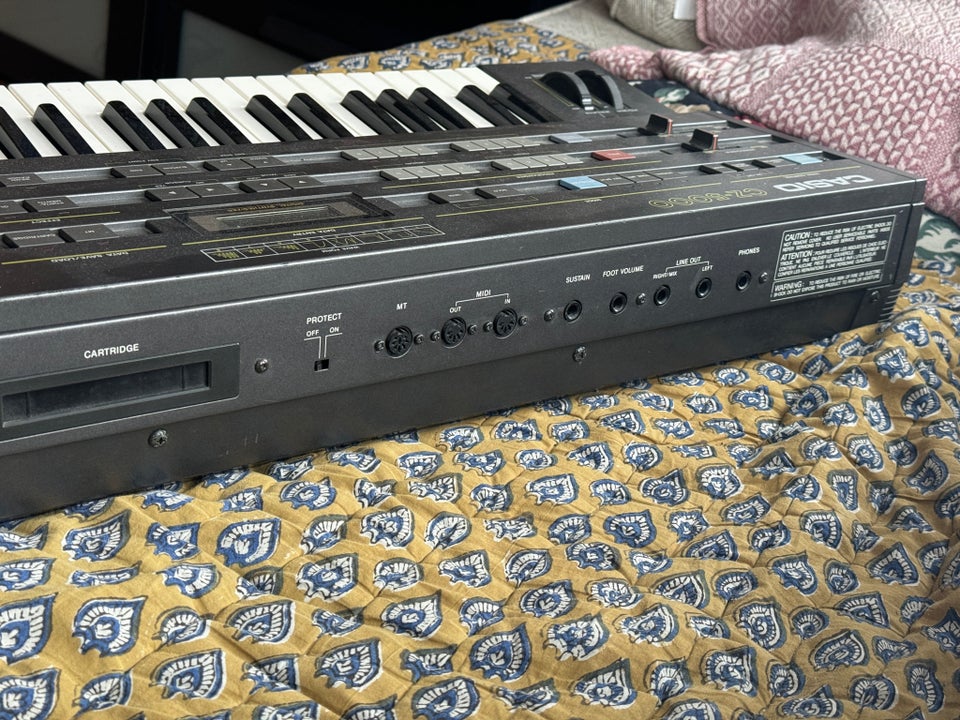 Casio CZ-5000