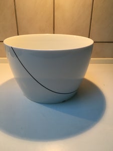 Porcelæn hvid stor skål med sorte