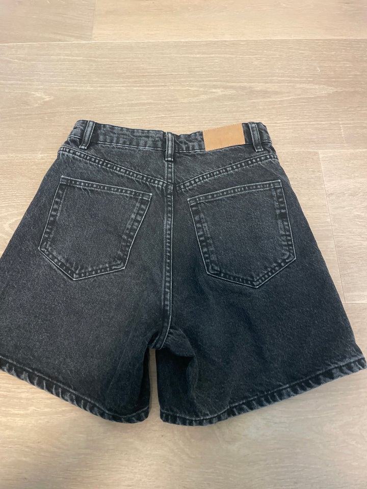 Shorts, ZARA, str. 34