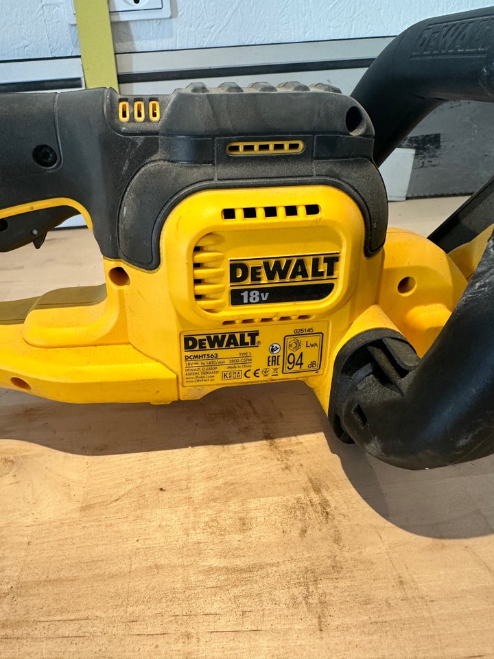 Hækklipper, DeWalt