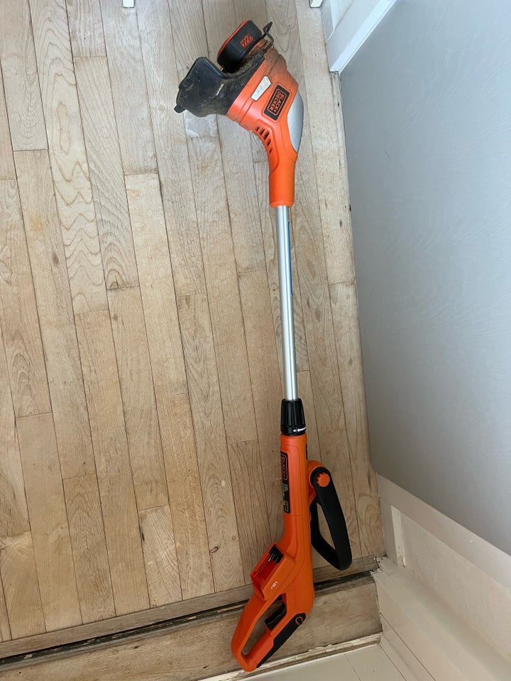 Buskrydder Black  Decker