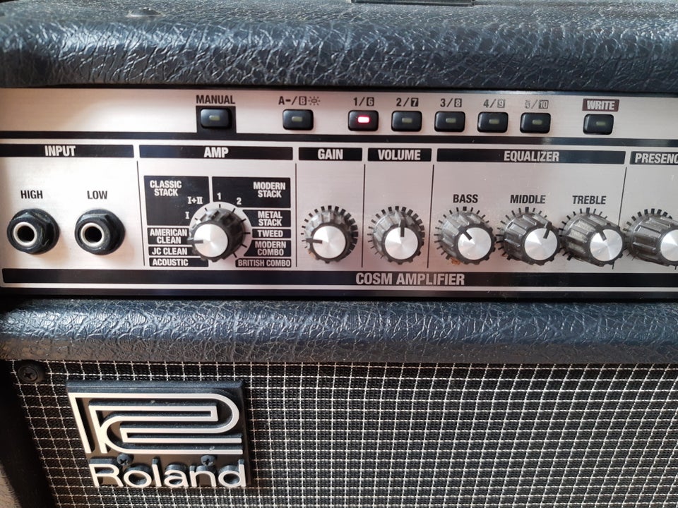 Guitarcombo Roland VGA 5 65 W