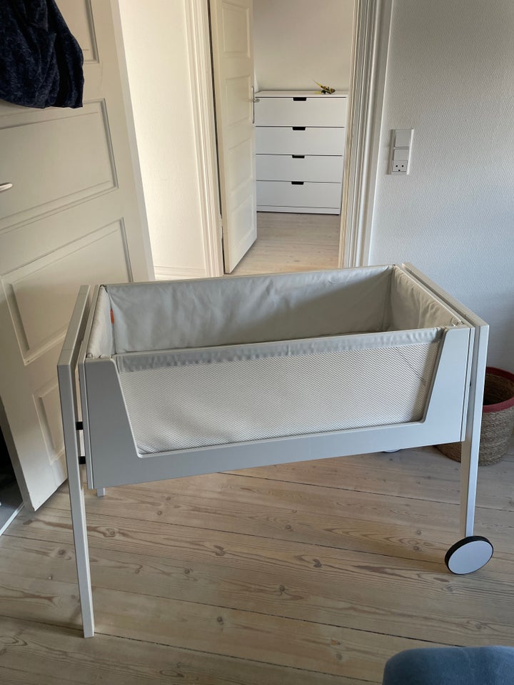 Babyseng, Bedside Crib