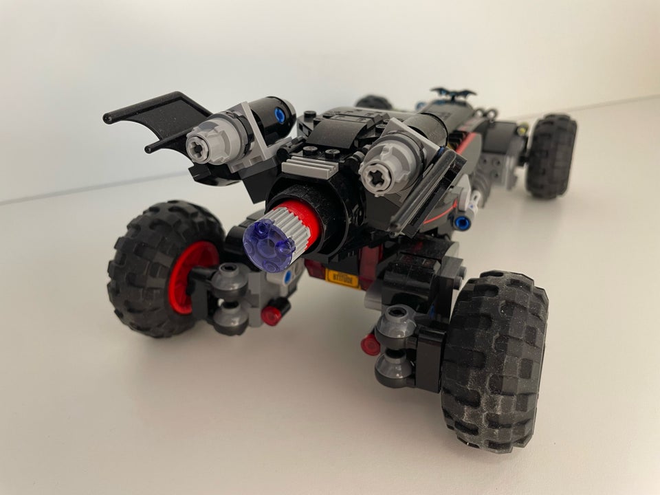 Lego Super heroes, Batmobilen