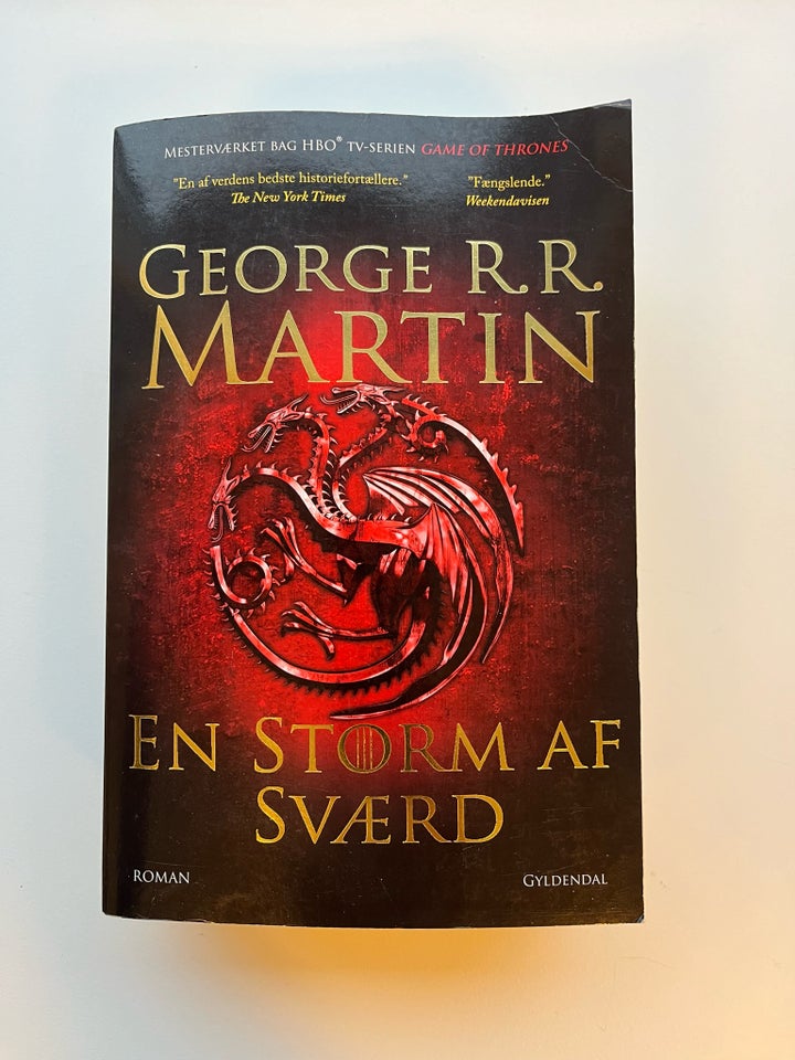 En storm af sværd, George R. R.